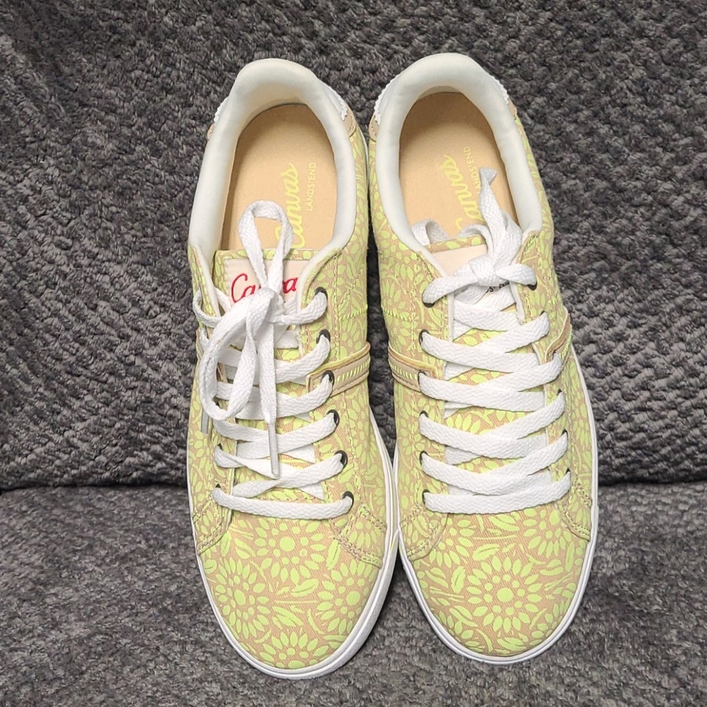 Lands end canvas shoes 6.5